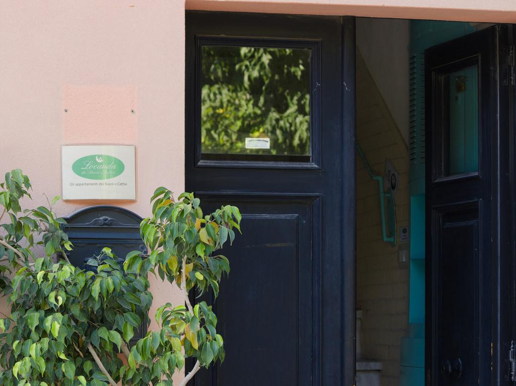 Appartamento Rosso Buoni E Cattivi Cagliari Kamer foto