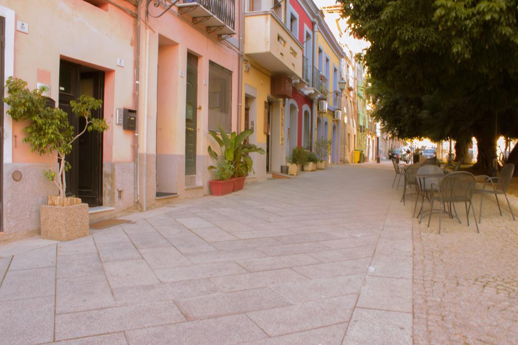 Appartamento Rosso Buoni E Cattivi Cagliari Kamer foto