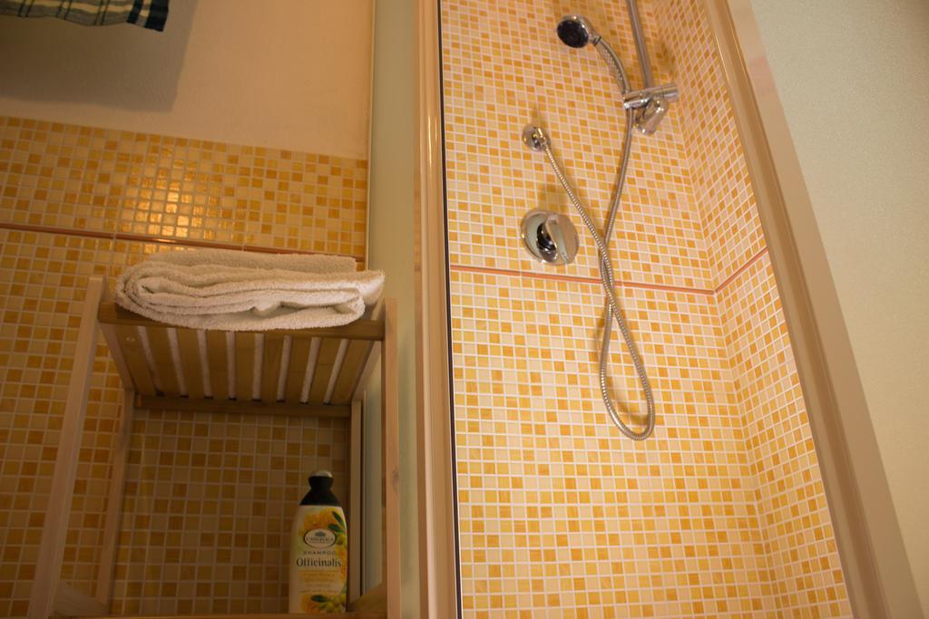 Appartamento Rosso Buoni E Cattivi Cagliari Kamer foto